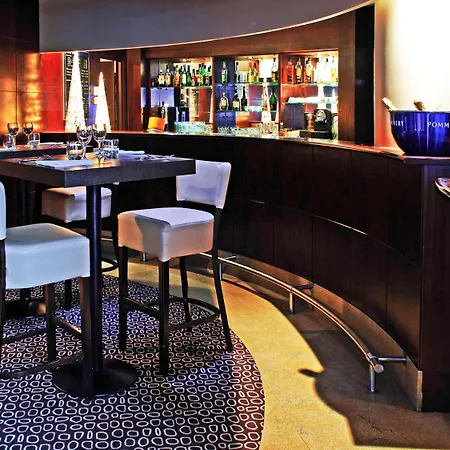 Mercure Centre 4*