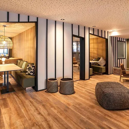 Отель Mercure Centre