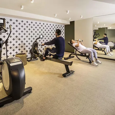 Mercure Centre Отель 4*