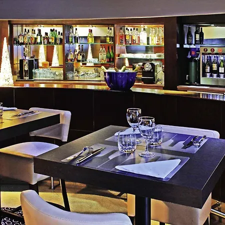 Mercure Centre